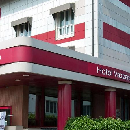 Hotel Vazzana Volpiano Bagian luar foto