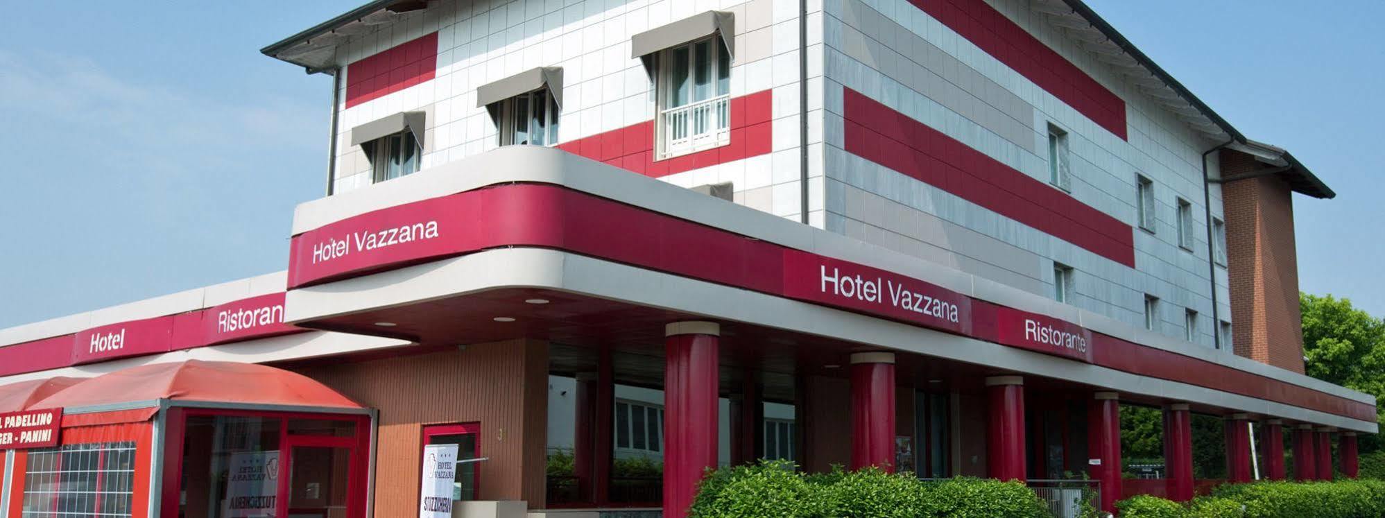 Hotel Vazzana Volpiano Bagian luar foto